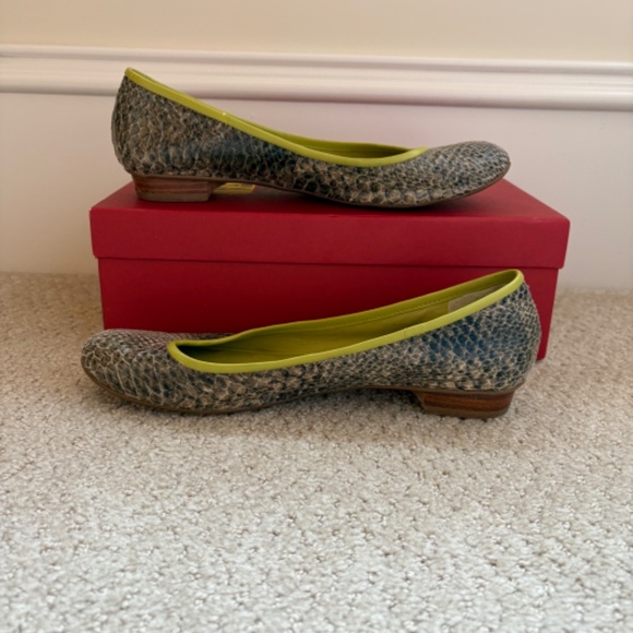 Nine West Logan snakeskin flats 7.5 - Picture 4 of 15